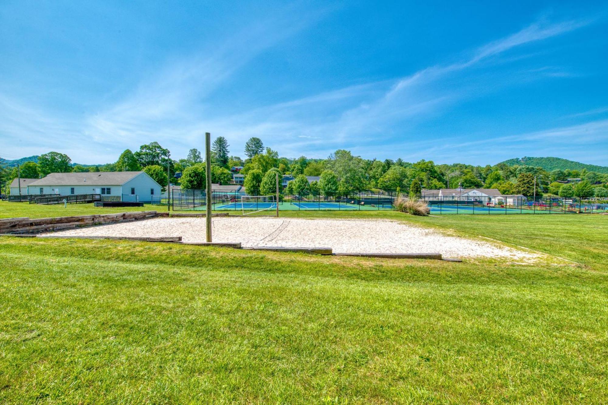 Campground Cabin Lake Junaluska Bagian luar foto
